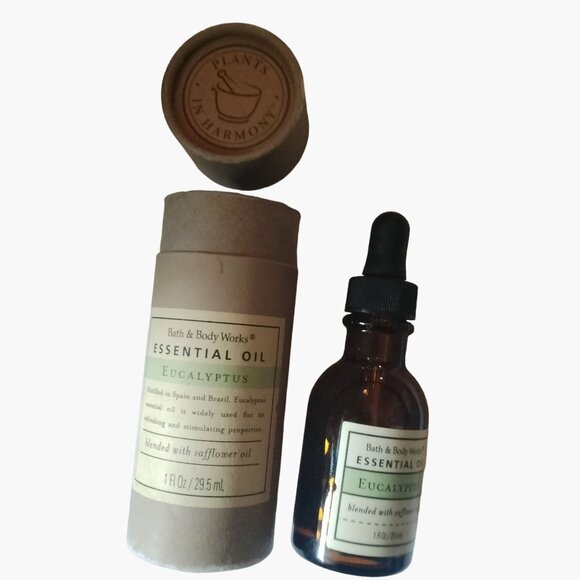 Bath Body Works Essential Oil Eucalyptus 1 Fl Oz Safflower Plants in Harmony - Picture 2 of 11